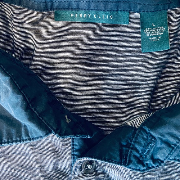 Perry Ellis Polo - Picture 3 of 3